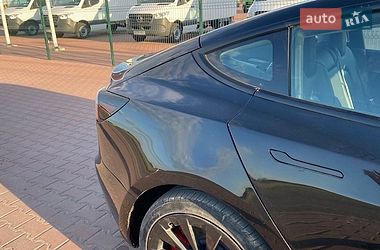 Седан Tesla Model 3 2022 в Рівному