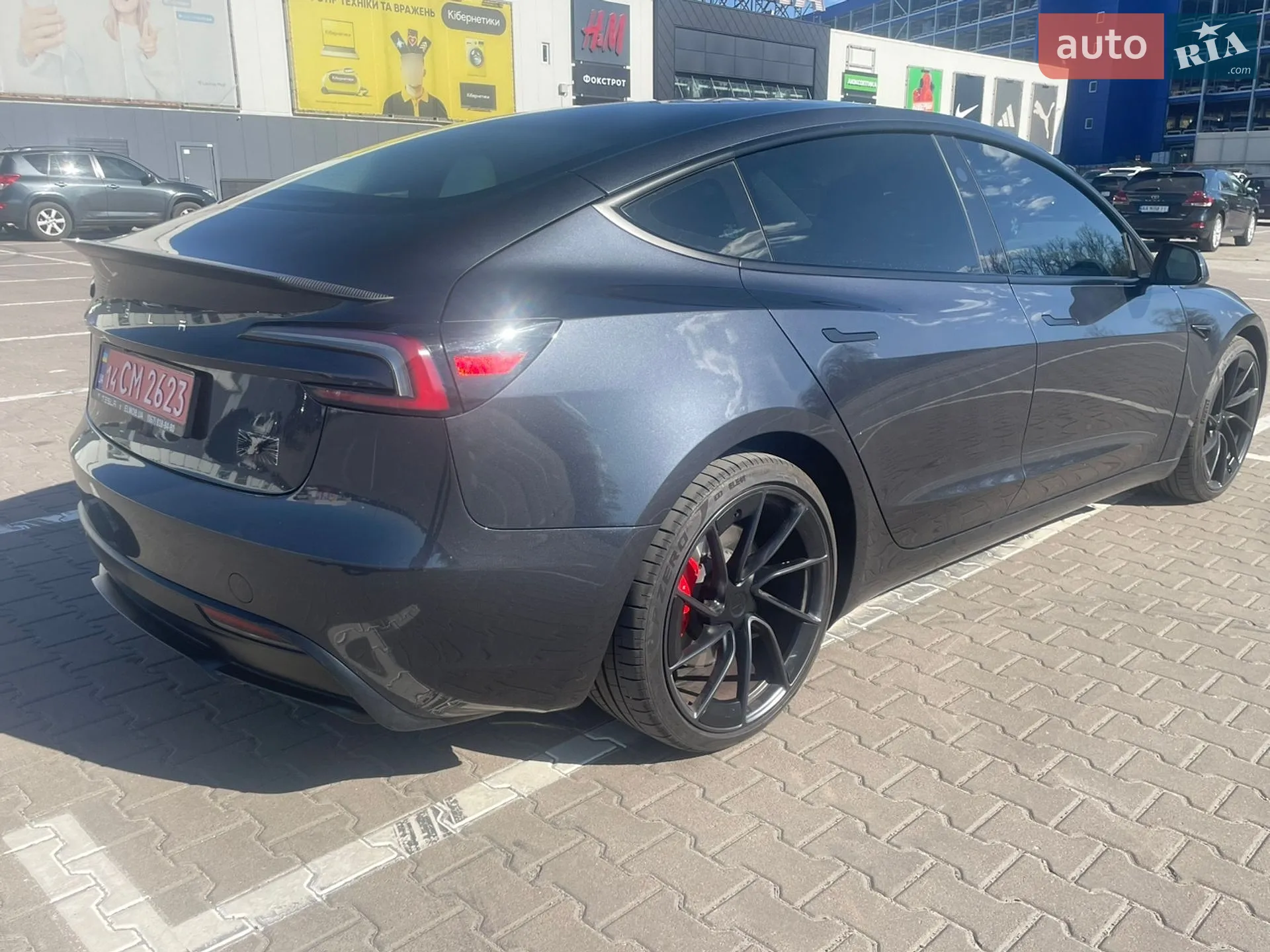 2024 Tesla Model 3 - мініатюра 8
