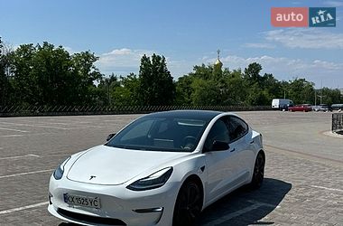 Седан Tesla Model 3 2020 в Харькове