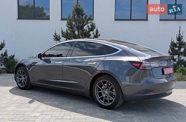 Седан Tesla Model 3 2018 в Луцке фото 4 Седан Tesla Model 3 2018 в Луцке