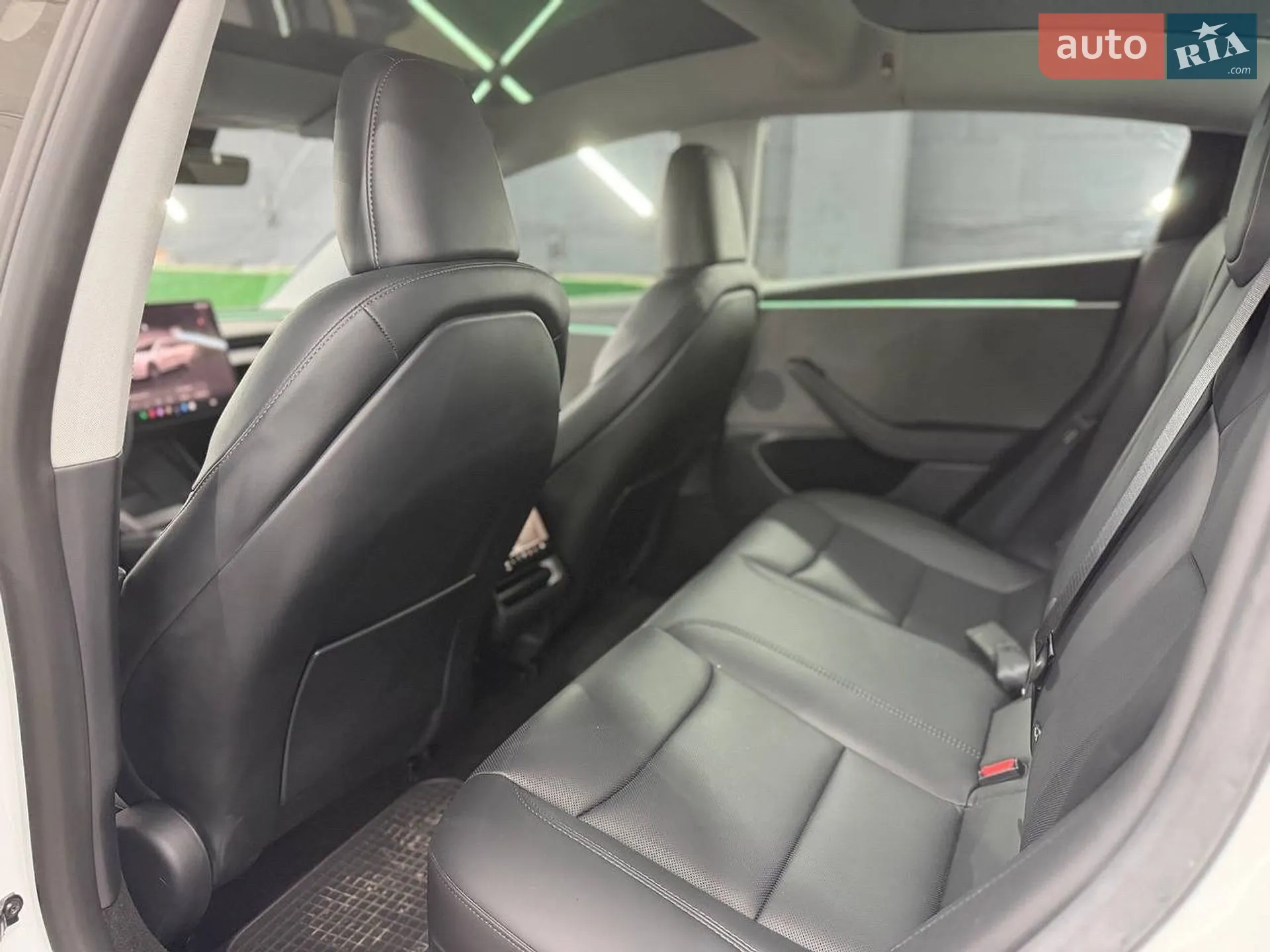 2025 Tesla Model 3 - мініатюра 44