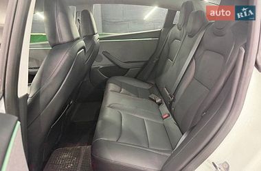 Седан Tesla Model 3 2025 в Киеве