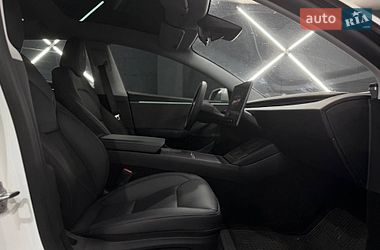 Седан Tesla Model 3 2025 в Киеве