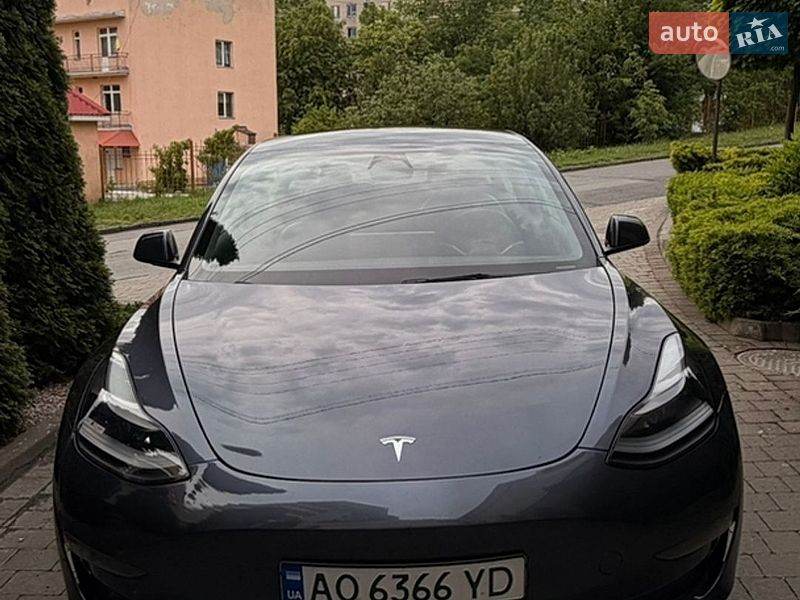 2022 Tesla Model 3, VIN 5YJ3E1EB8NF165480:plate — фото 1 (autoria)