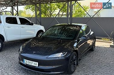 Седан Tesla Model 3 2024 в Киеве