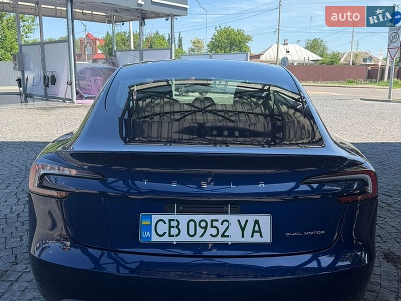 Седан Tesla Model 3 2024 в Киеве фото 7 Седан Tesla Model 3 2024 в Киеве