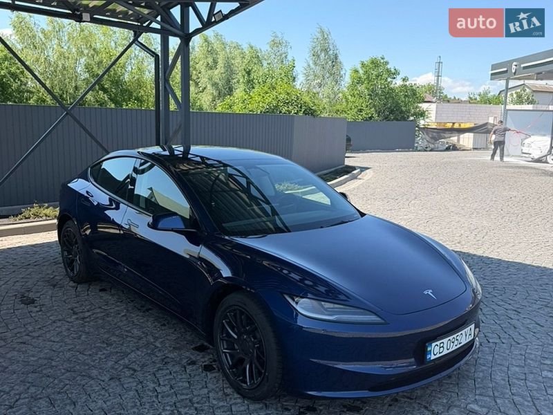 Седан Tesla Model 3 2024 в Киеве фото 11 Седан Tesla Model 3 2024 в Киеве