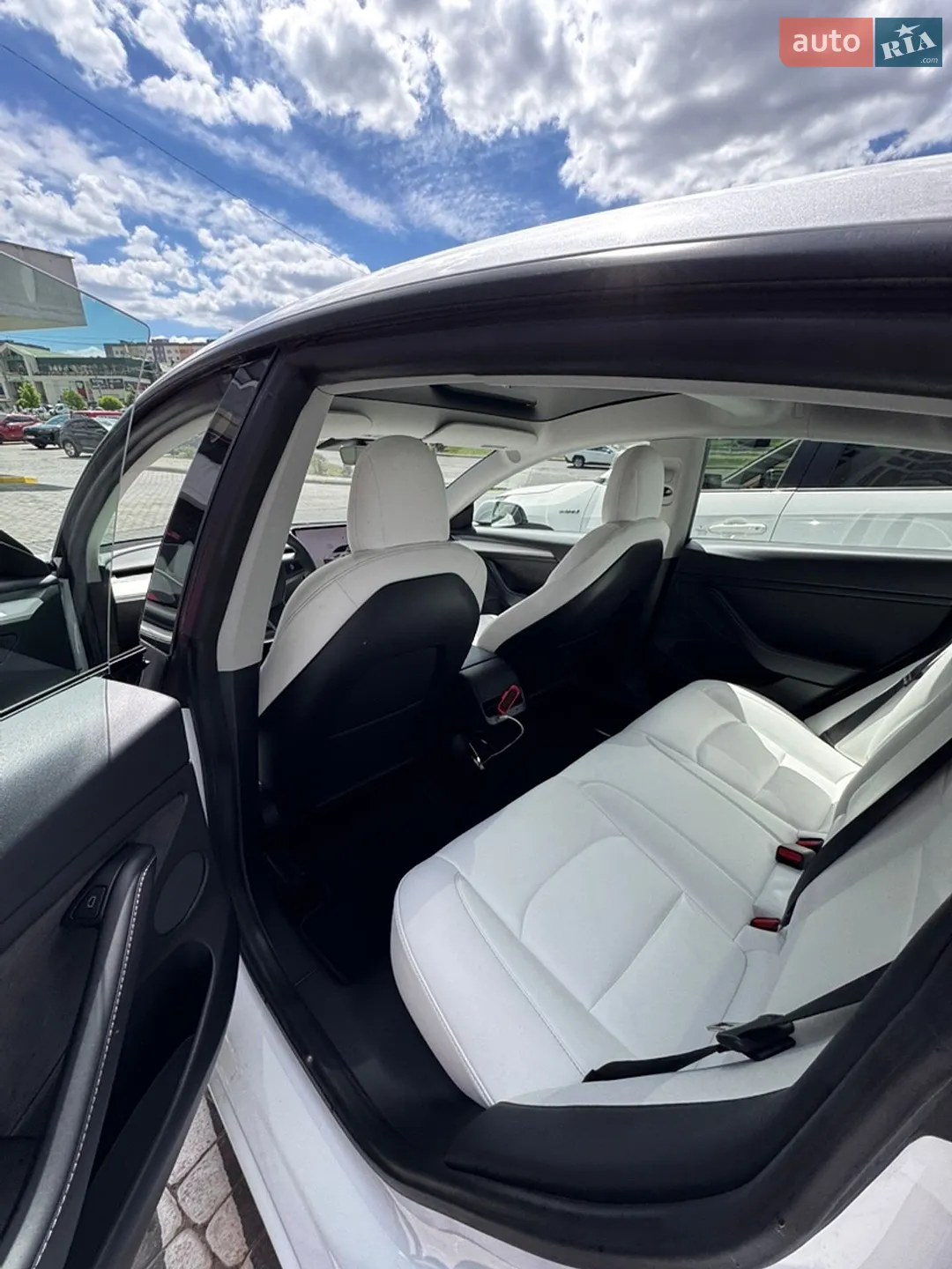 2022 Tesla Model 3 - мініатюра 17