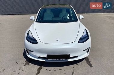 Седан Tesla Model 3 2019 в Днепре