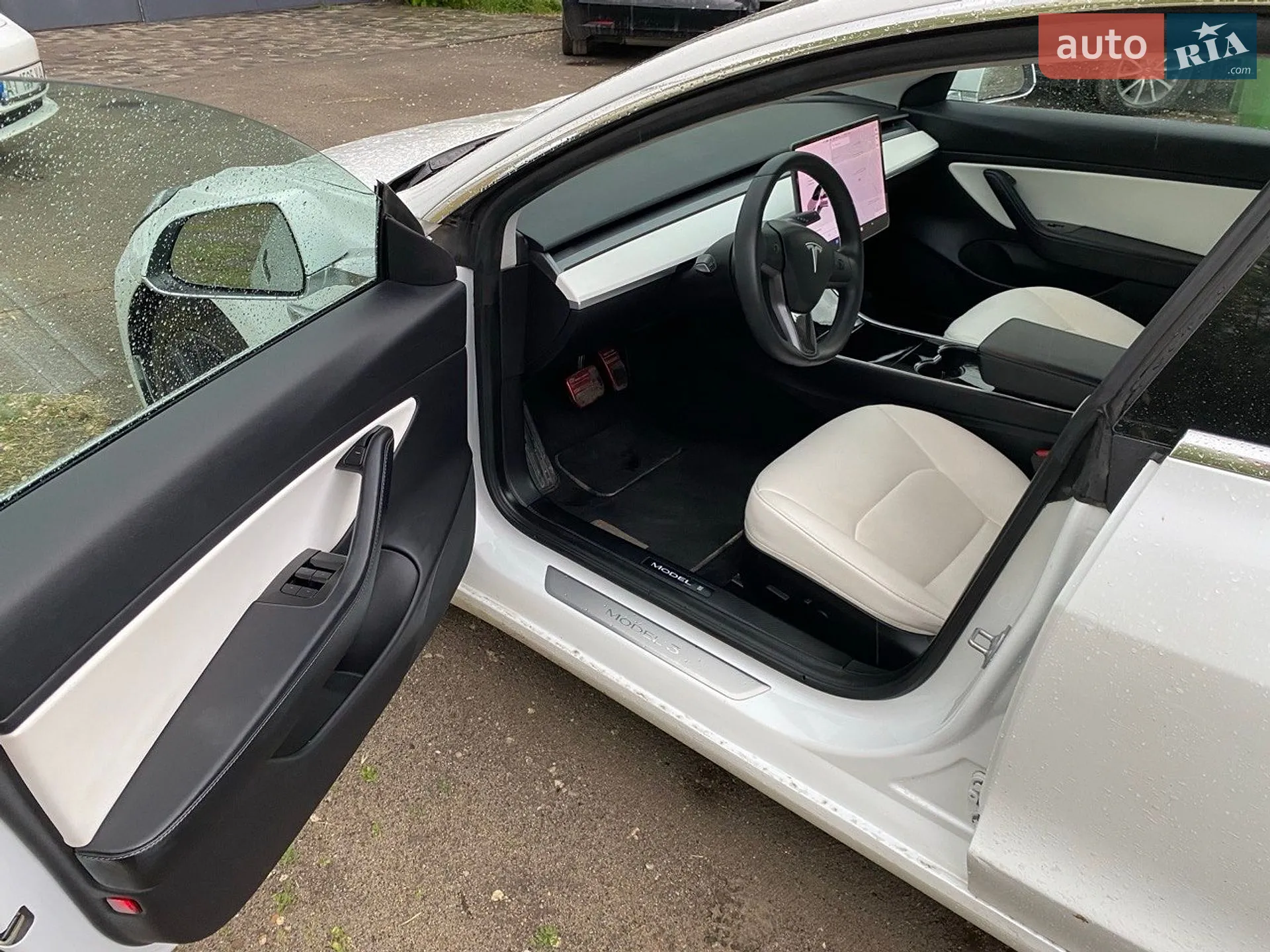 2019 Tesla Model 3 - мініатюра 9