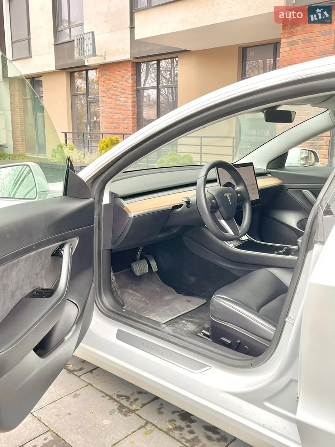 2020 Tesla Model 3 - мініатюра 16