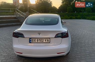Седан Tesla Model 3 2022 в Хмельницькому