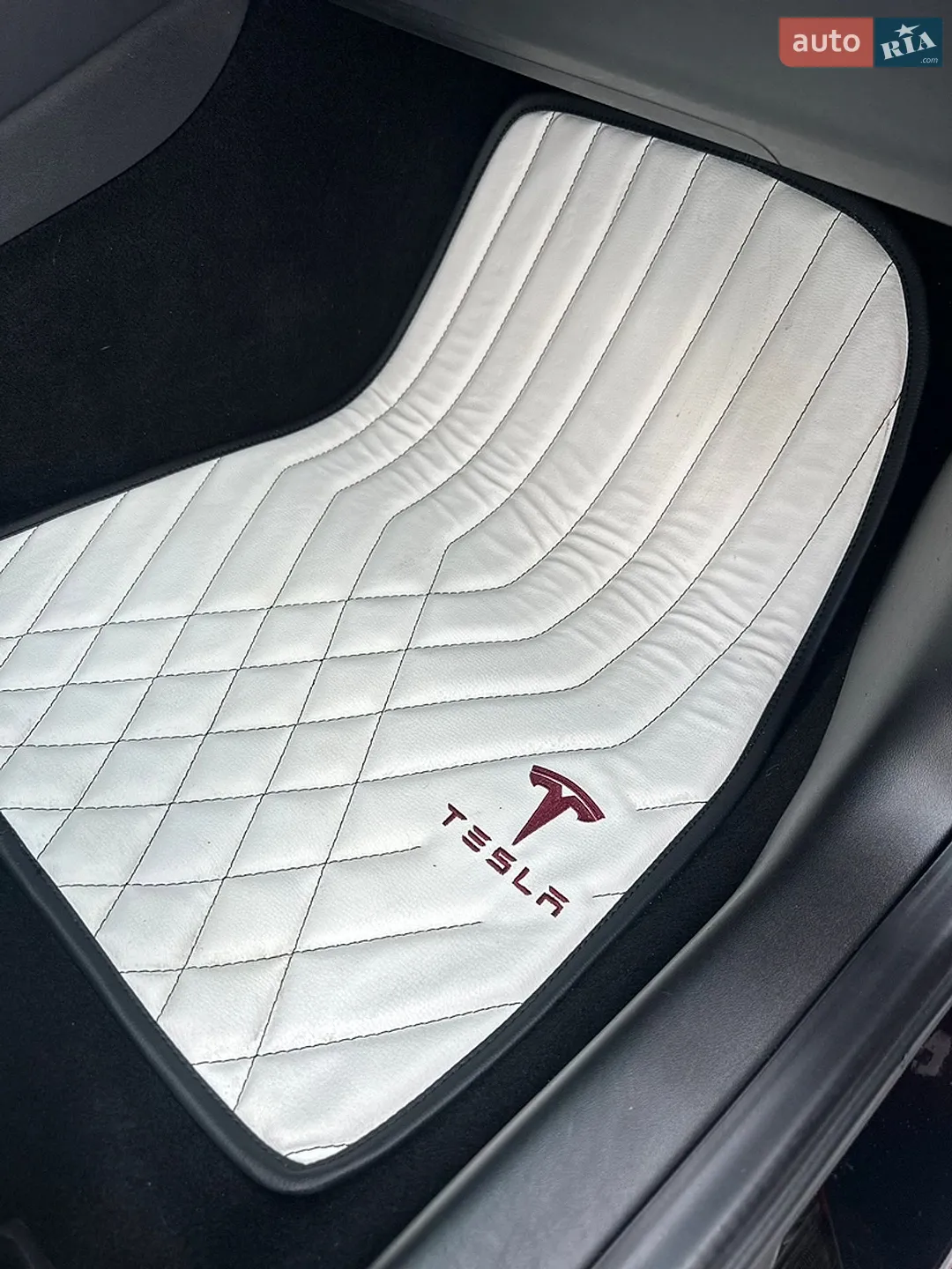 2019 Tesla Model 3 - мініатюра 93