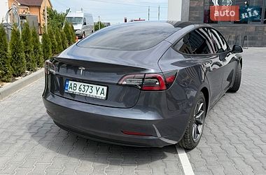 Седан Tesla Model 3 2021 в Вінниці
