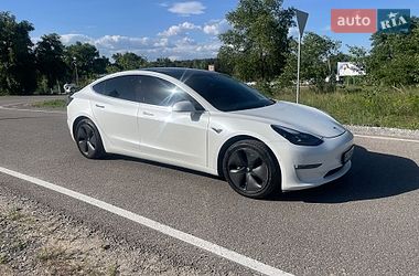 Седан Tesla Model 3 2019 в Кам'янському