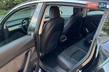 Седан Tesla Model 3 2020 в Хмельницком