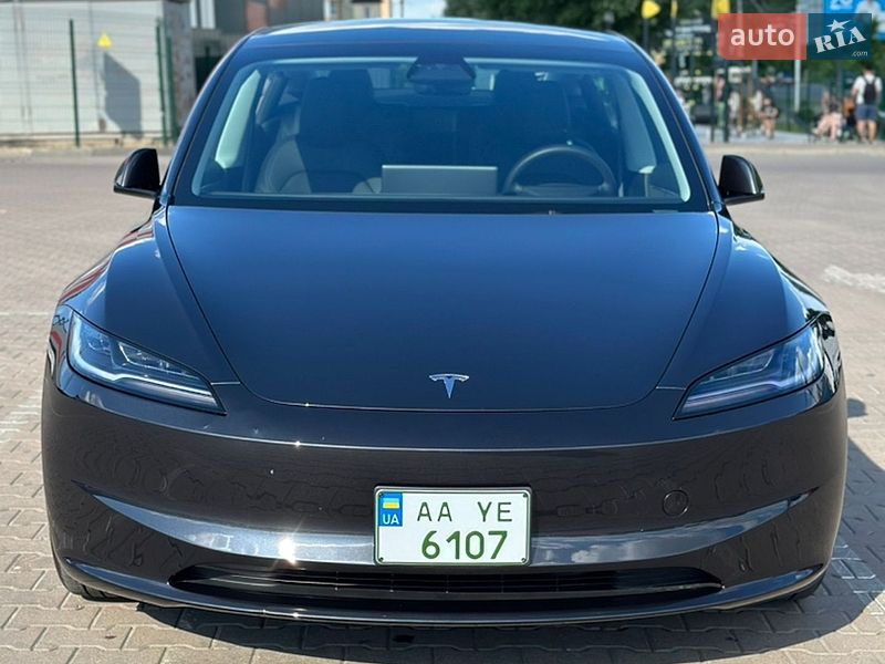 Седан Tesla Model 3 2024 в Софиевской Борщаговке