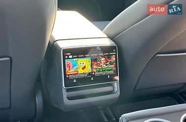 Седан Tesla Model 3 2024 в Софиевской Борщаговке