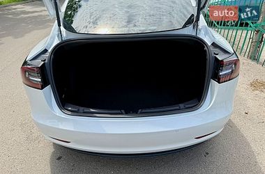 Седан Tesla Model 3 2019 в Харкові