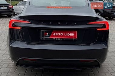 Седан Tesla Model 3 2024 в Кропивницькому