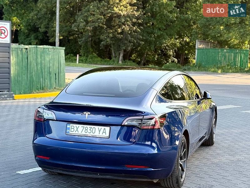 Седан Tesla Model 3 2021 в Кам'янець-Подільському