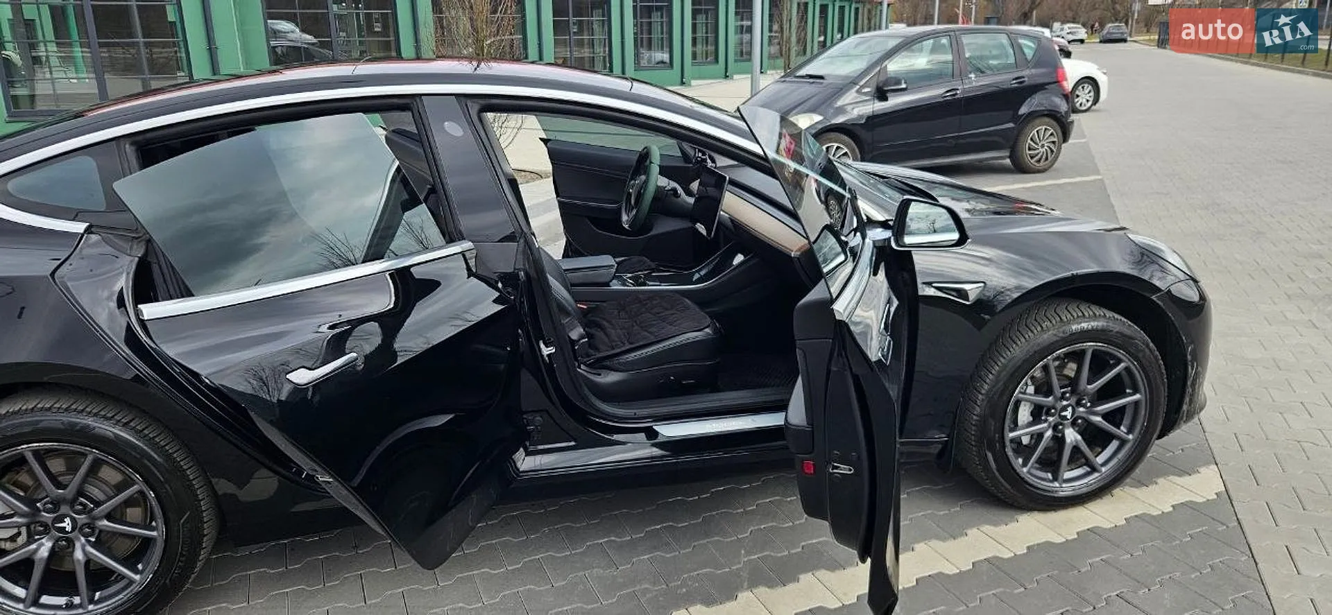 2018 Tesla Model 3 - мініатюра 8