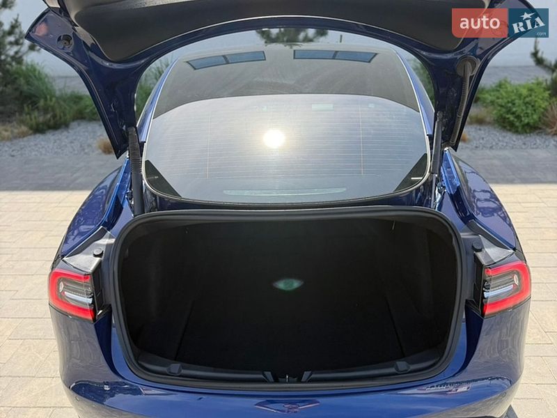 Седан Tesla Model 3 2022 в Луцьку фото 21 Седан Tesla Model 3 2022 в Луцьку