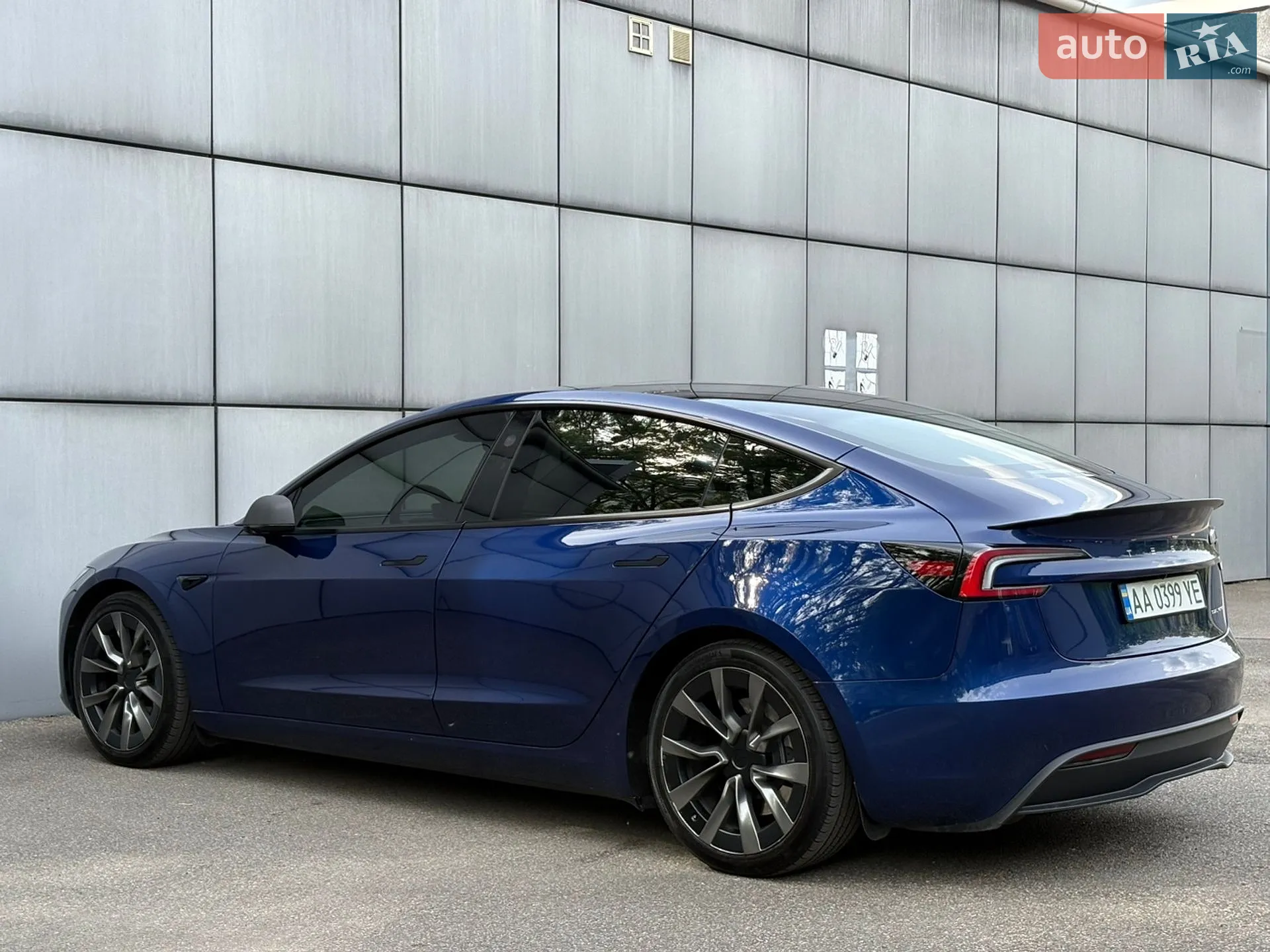 2024 Tesla Model 3 - мініатюра 3