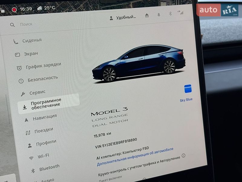 Седан Tesla Model 3 2024 в Києві