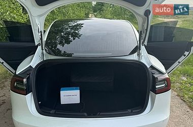 Седан Tesla Model 3 2019 в Василькові