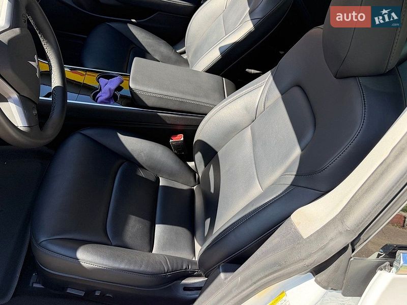 Седан Tesla Model 3 2020 в Харькове