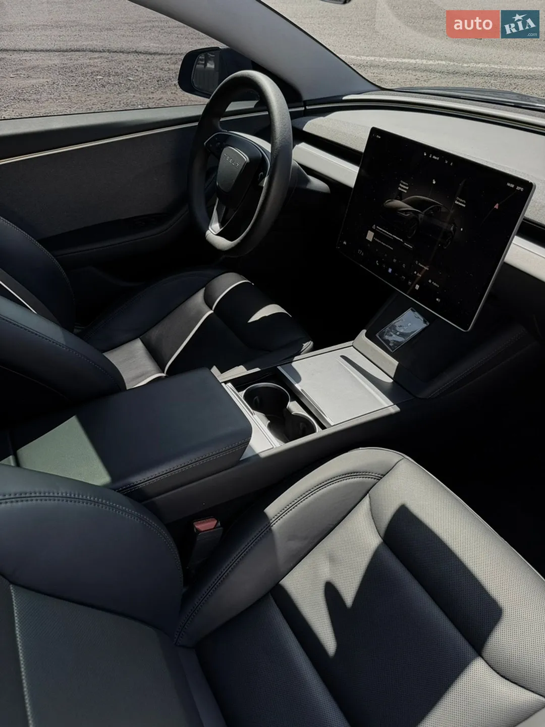 2024 Tesla Model 3 - мініатюра 17