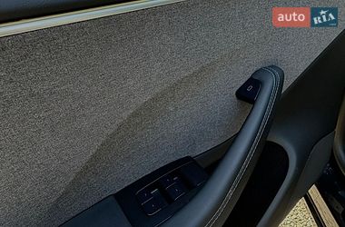 Седан Tesla Model 3 2024 в Вінниці