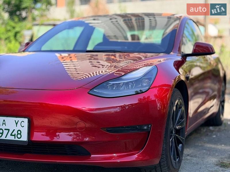 Седан Tesla Model 3 2022 в Софиевской Борщаговке