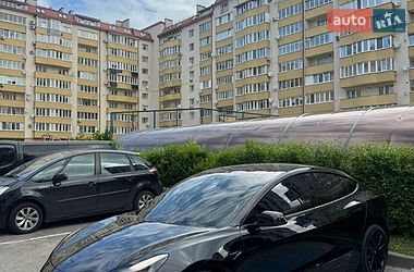 tesla model-3 2019 в Львів від професійного продавця Ruslan