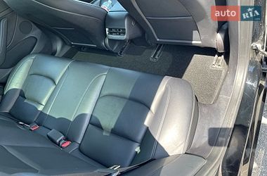 Седан Tesla Model 3 2022 в Броварах