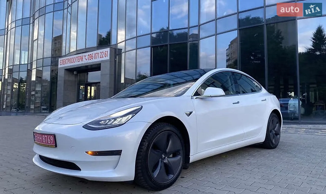 2019 Tesla Model 3 - мініатюра 9