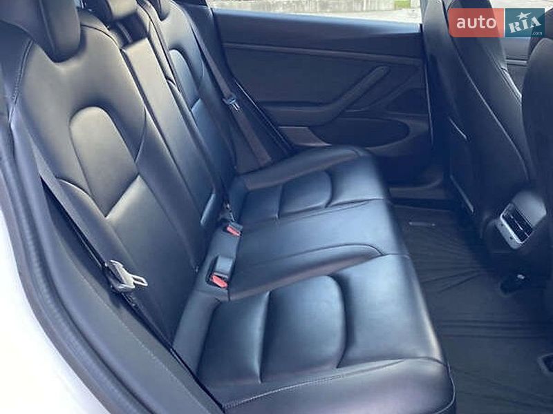 Седан Tesla Model 3 2020 в Житомире фото 29 Седан Tesla Model 3 2020 в Житомире