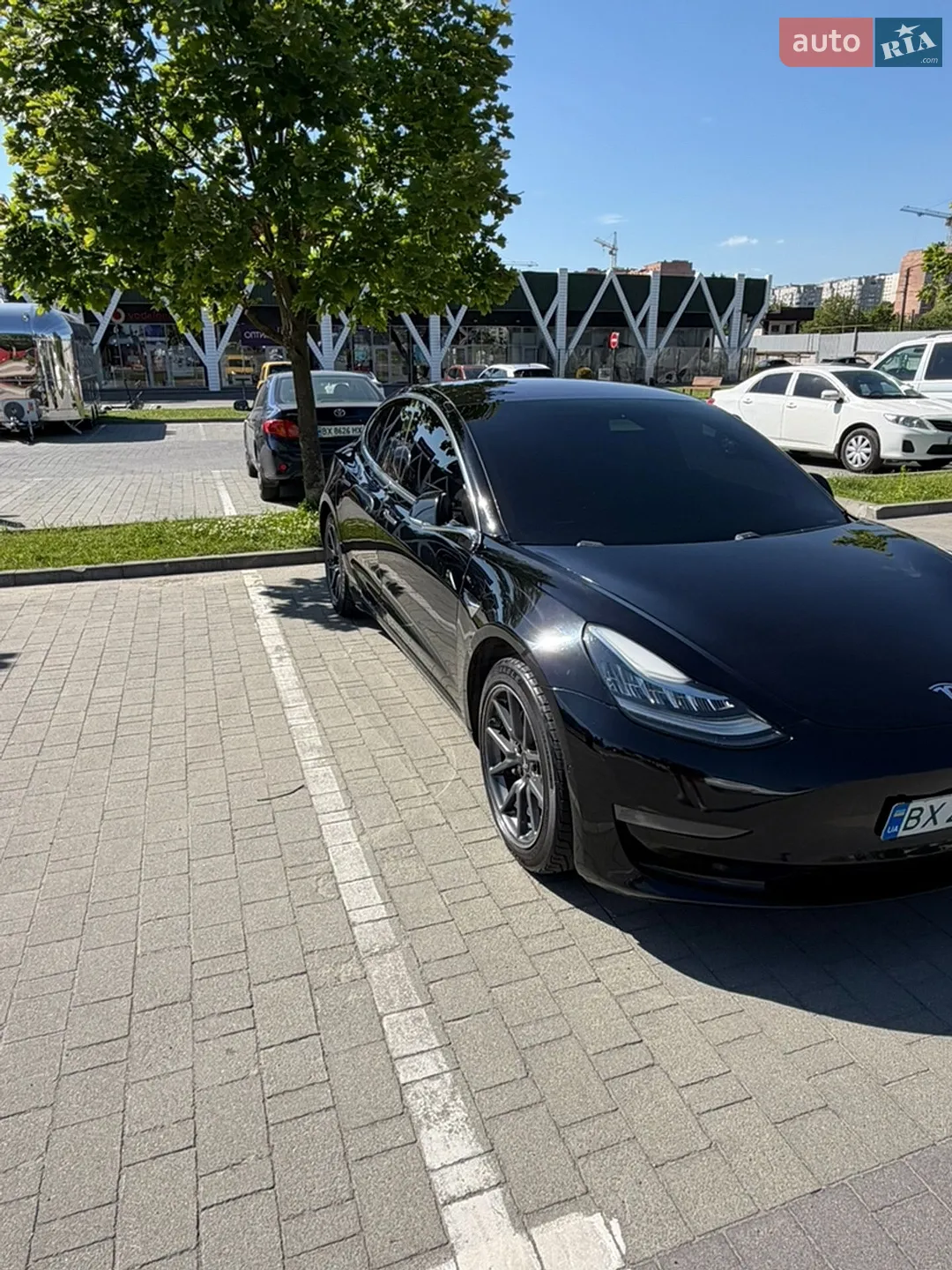 2018 Tesla Model 3 - мініатюра 3