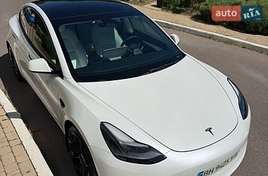 Седан Tesla Model 3 2022 в Одессе