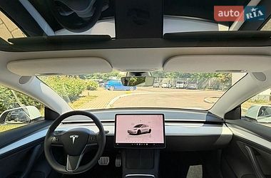 Седан Tesla Model 3 2022 в Одессе