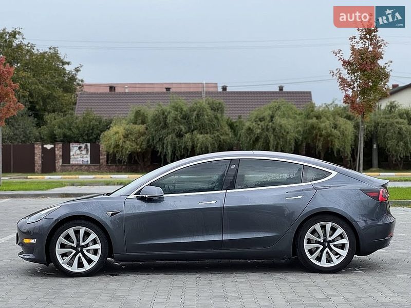 Седан Tesla Model 3 2018 в Львове фото 8 Седан Tesla Model 3 2018 в Львове
