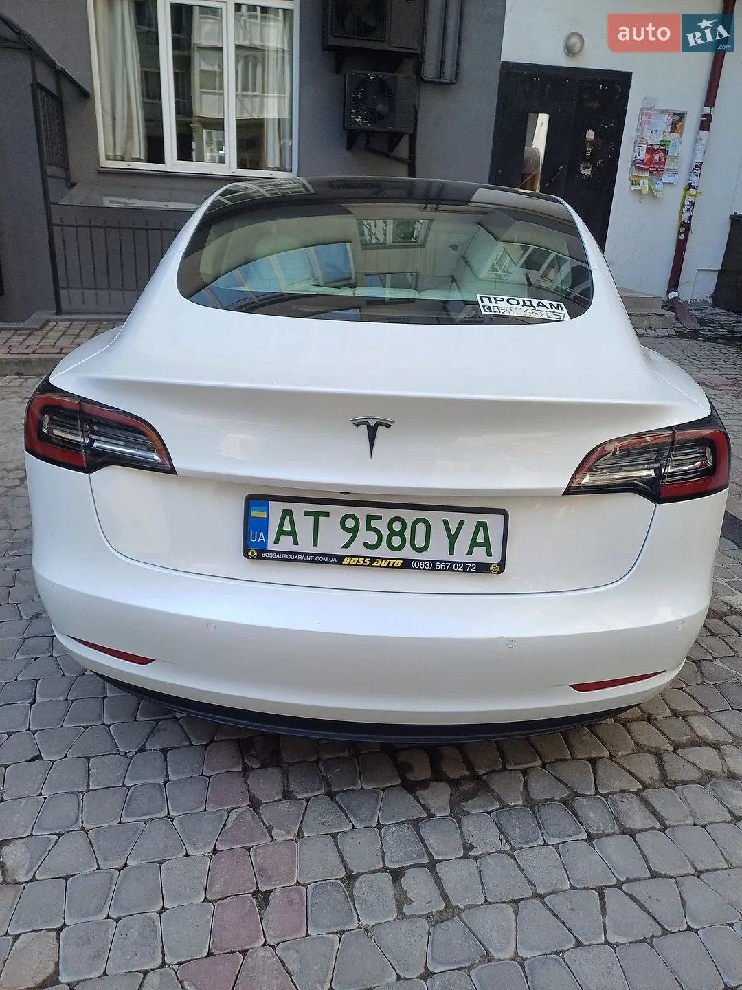 2022 Tesla Model 3 - мініатюра 4