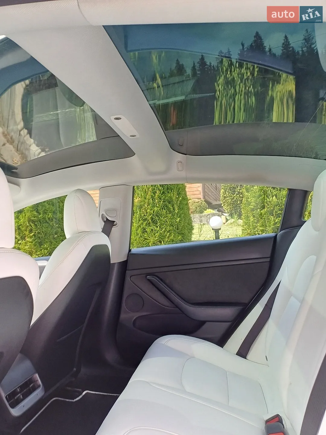 2022 Tesla Model 3 - мініатюра 8