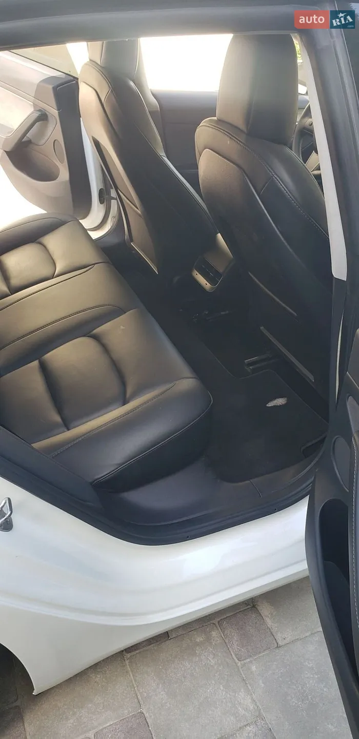 2022 Tesla Model 3 - мініатюра 12