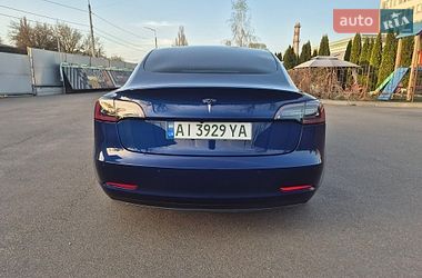 Седан Tesla Model 3 2019 в Киеве