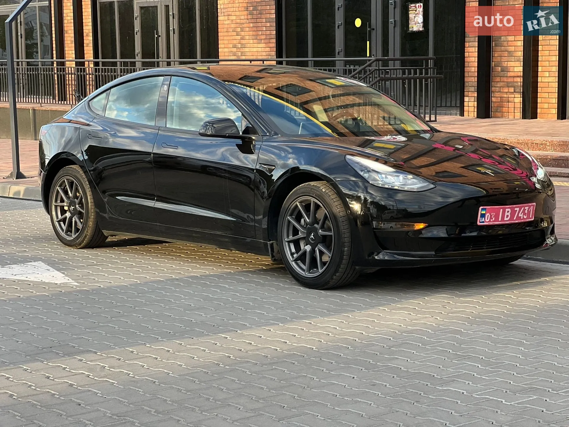 2021 Tesla Model 3 - мініатюра 23