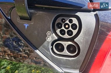 Седан Tesla Model 3 2023 в Хусті