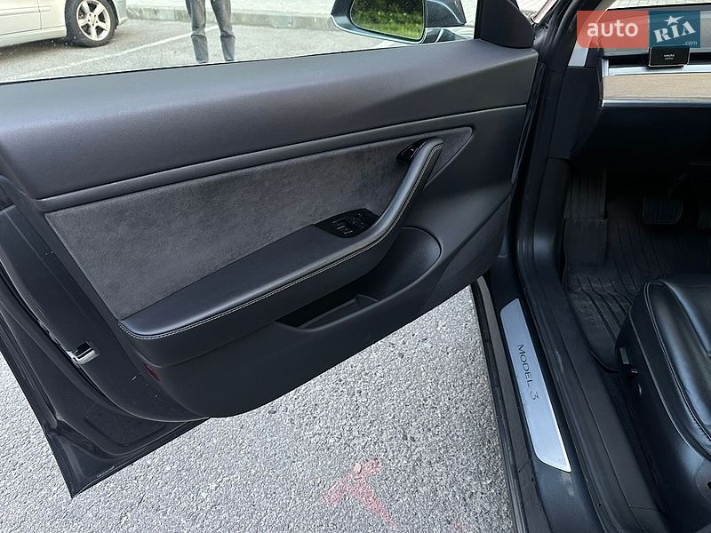 Седан Tesla Model 3 2018 в Харкові фото 12 Седан Tesla Model 3 2018 в Харкові
