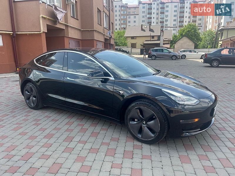 Седан Tesla Model 3 2018 в Ивано-Франковске фото 4 Седан Tesla Model 3 2018 в Ивано-Франковске